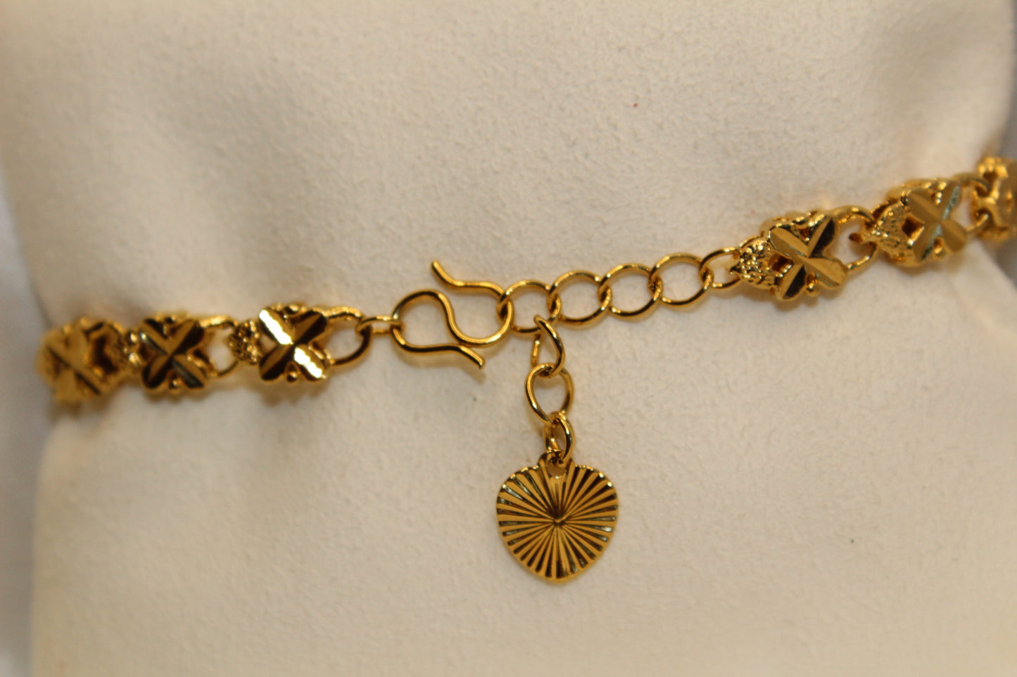 18K Gold-Plated Floral Link Bracelet