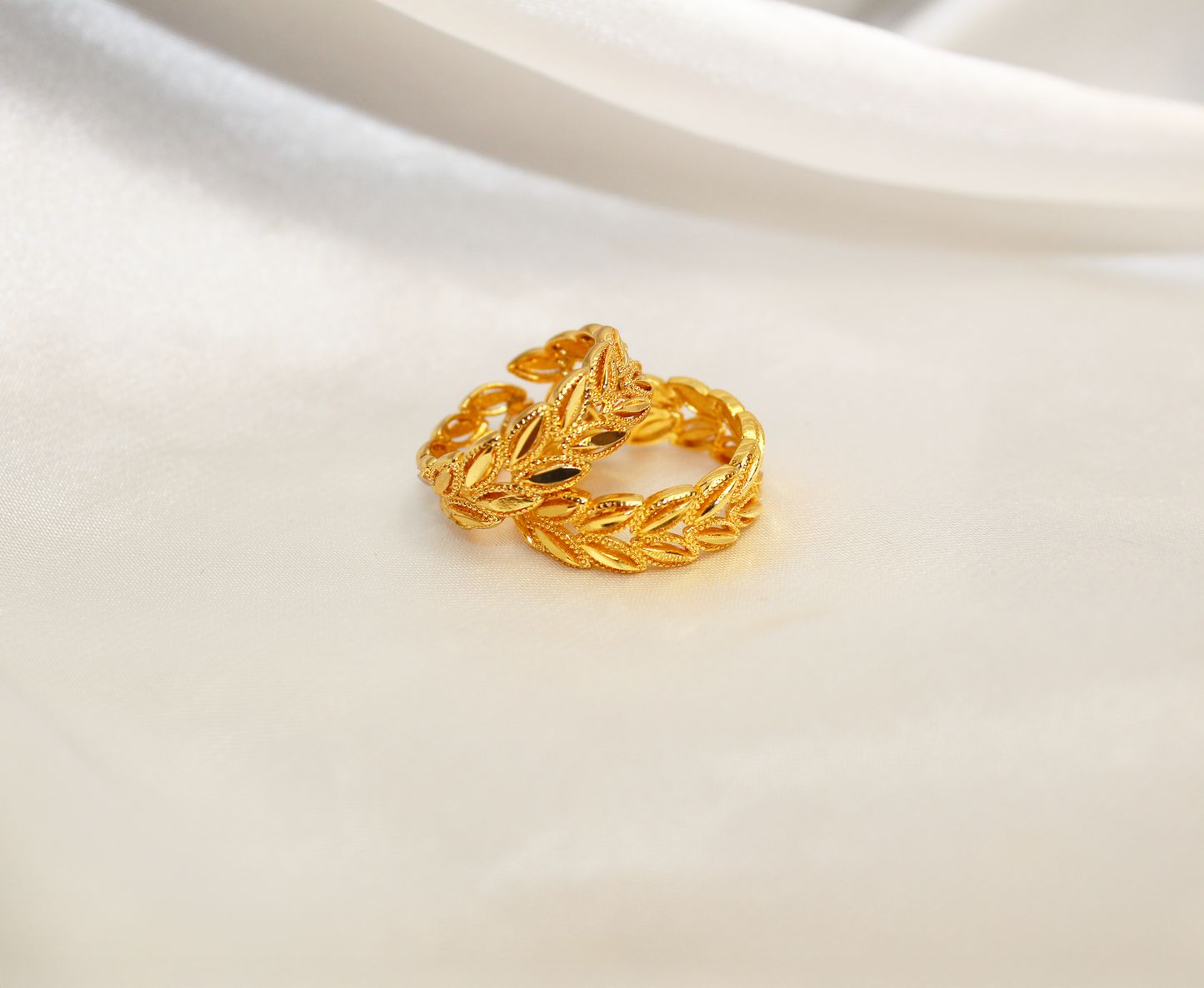 Olive Branch Band - Gold 18K