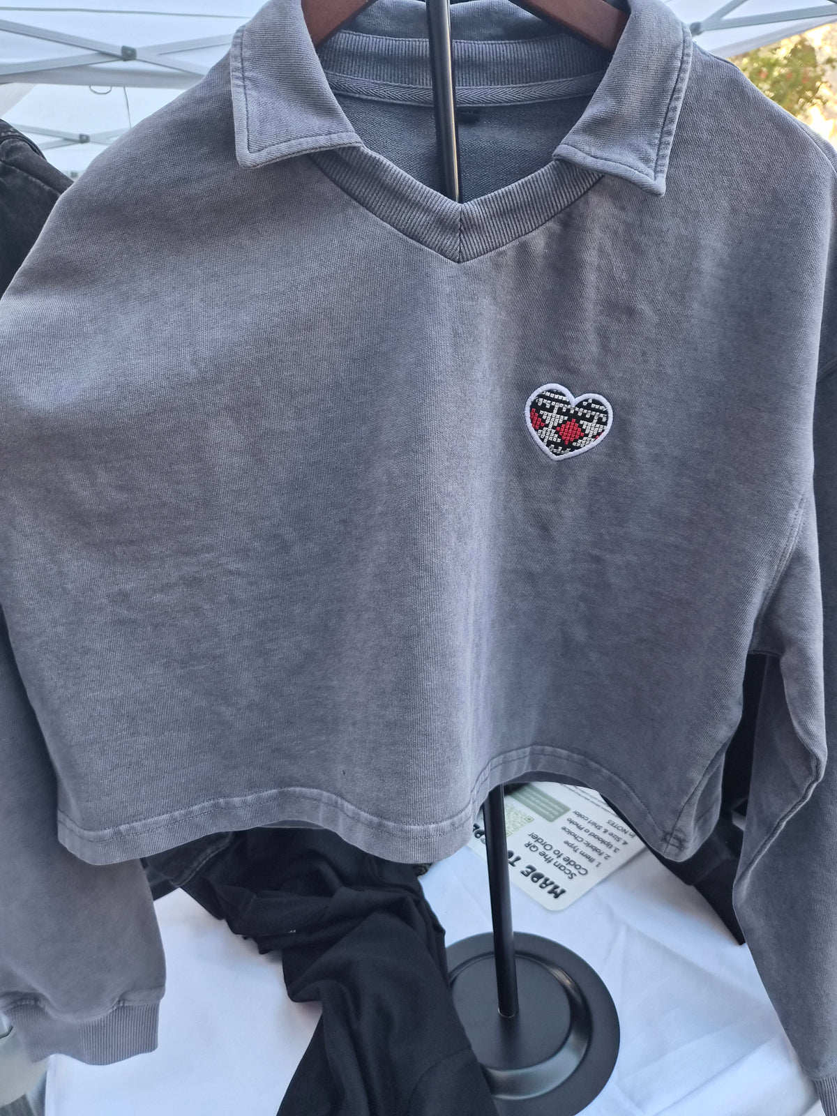 Cropped Sweatshirt with Tatreez Heart
